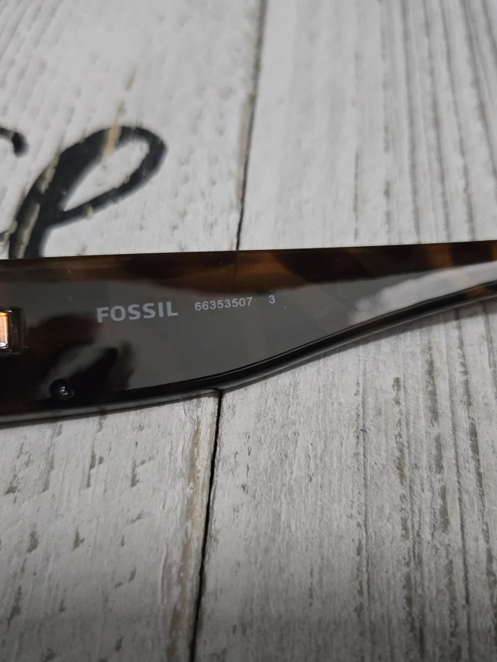 Fossil Women’s Brown Gradient Oversized Sunglasses